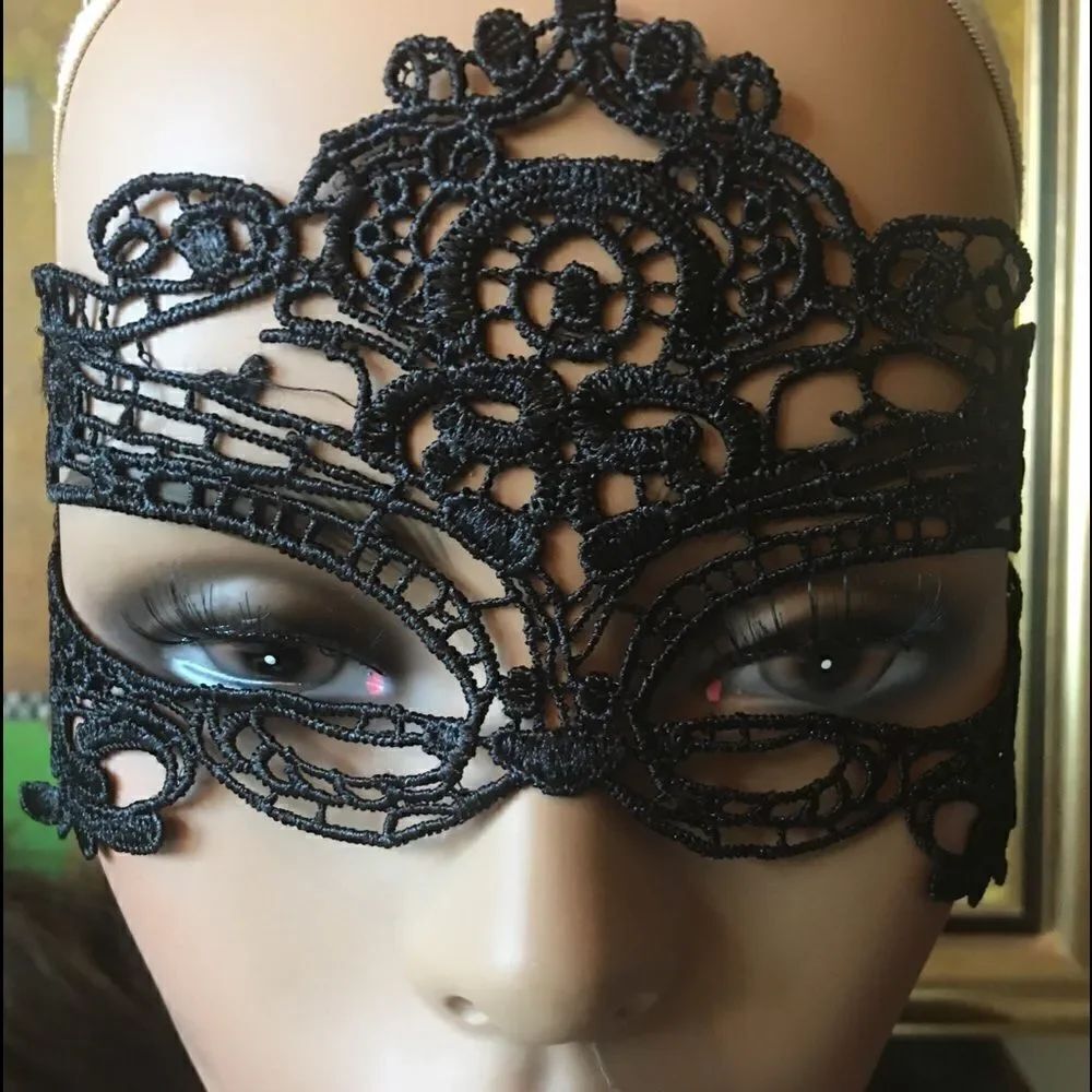 🎃 - 17 Lace Mask! - Picture 6 of 8